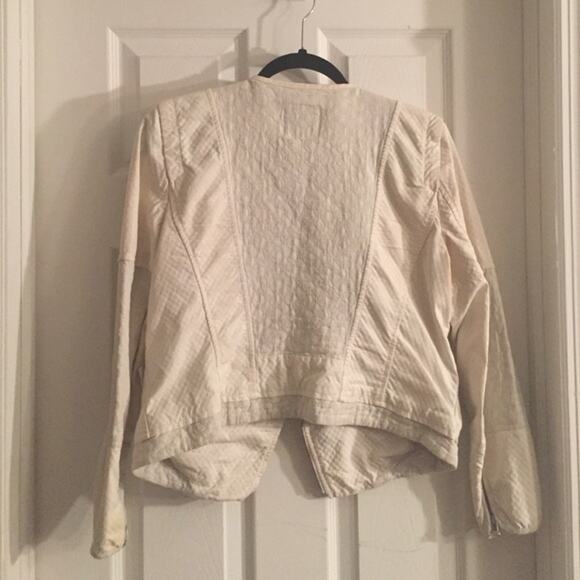 white Zara jacket - Picture 4 of 7